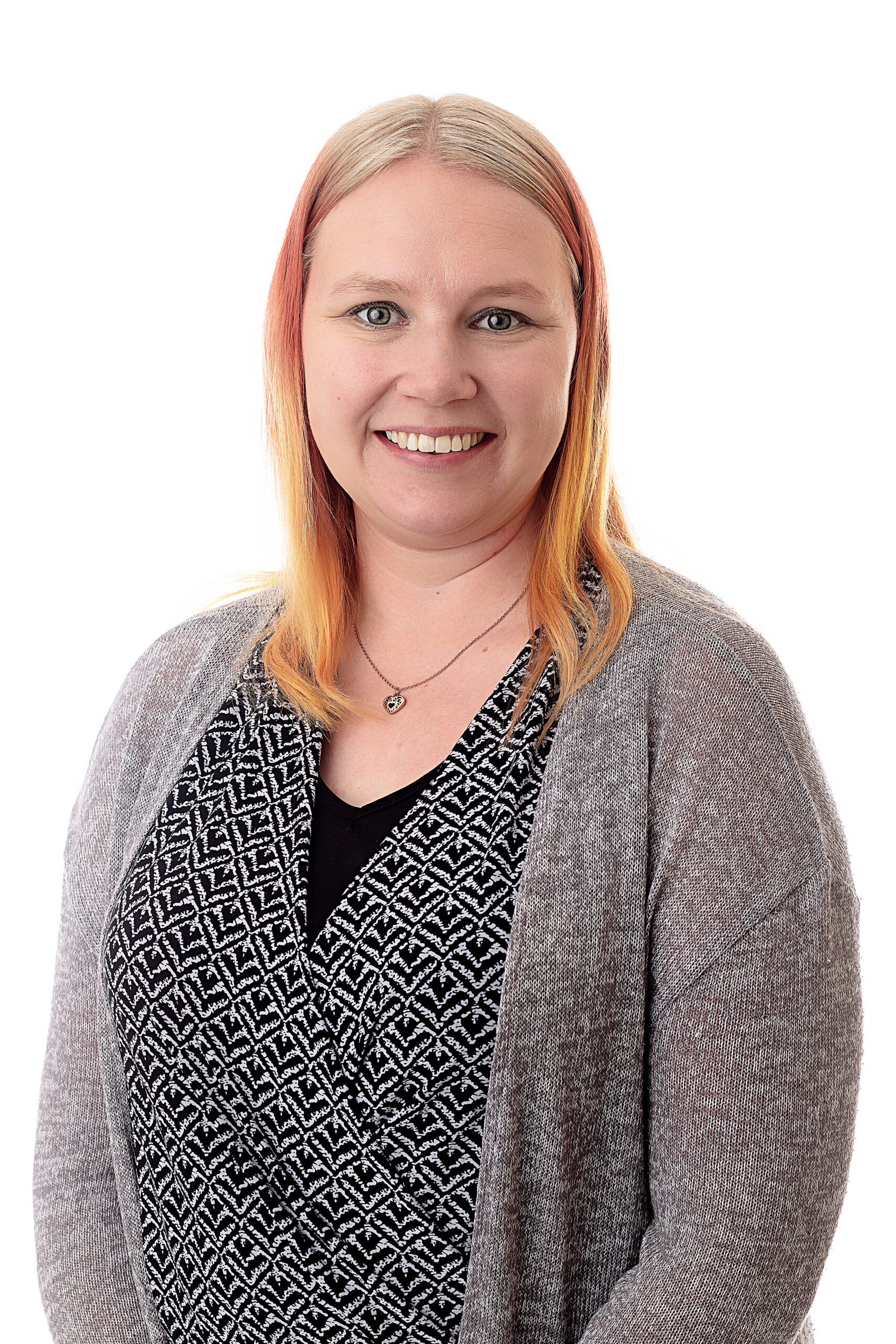 Interim CFO Armi Jakola-Ward, kassavirran hallinta, raportointi ja talousprosessien selkeyttäminen kasvuyrityksissä